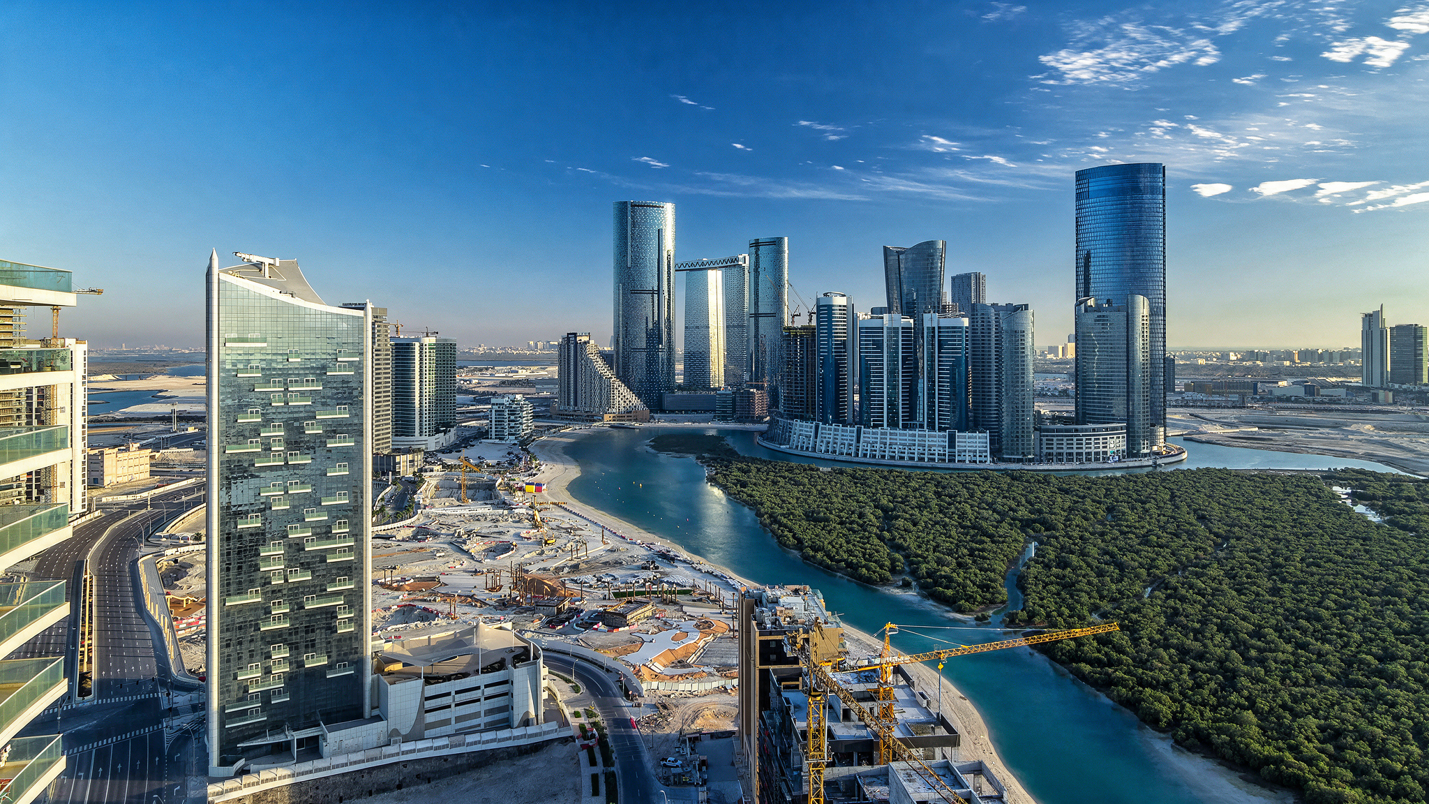 Abu Dhabi Real Estate Transactions Reach AED 155 Billion in First Eight Months of 2026